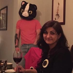 Meet your Posher, Alka